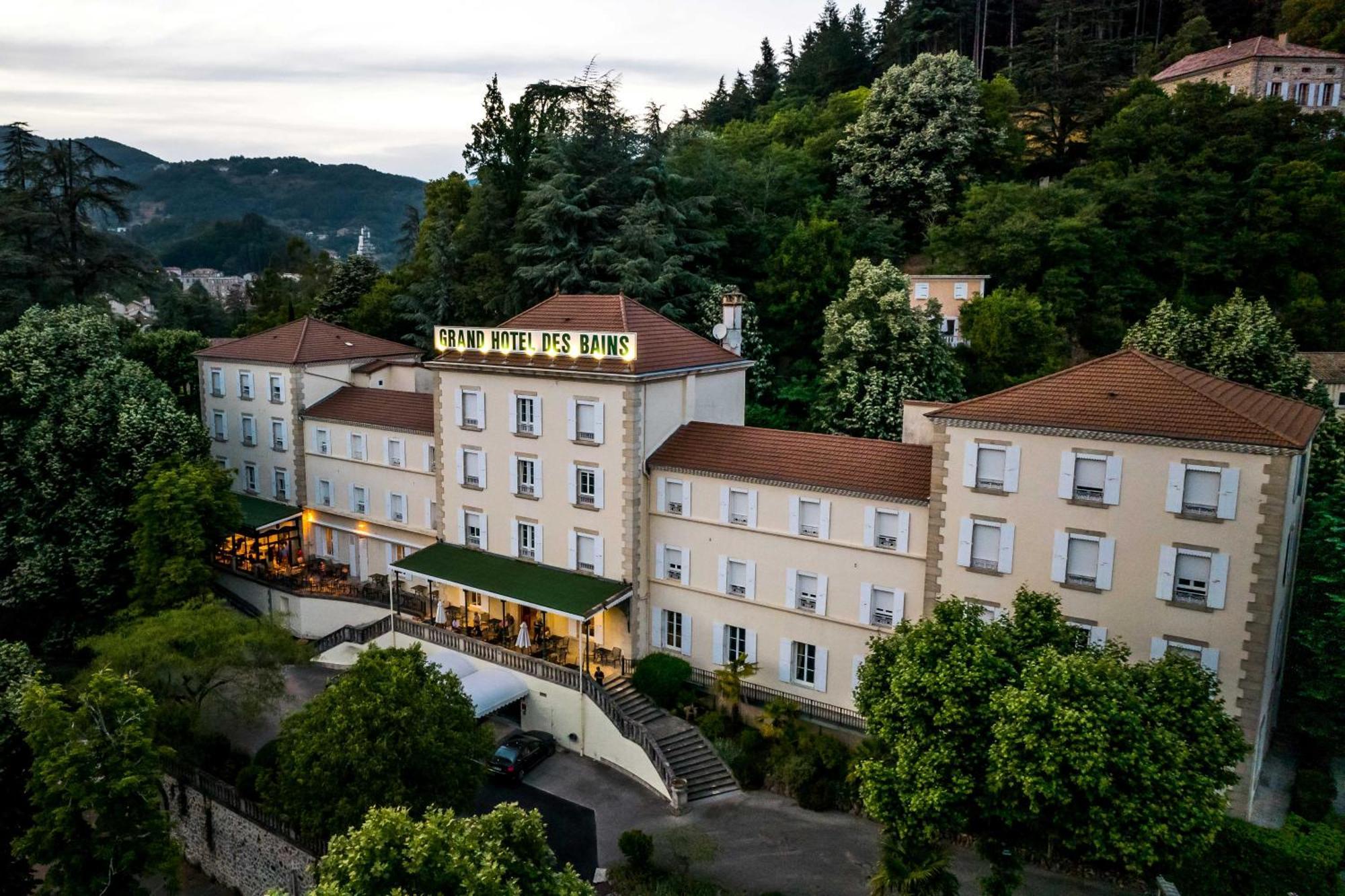 Grand Hotel Des Bains Vals-les-Bains Kültér fotó