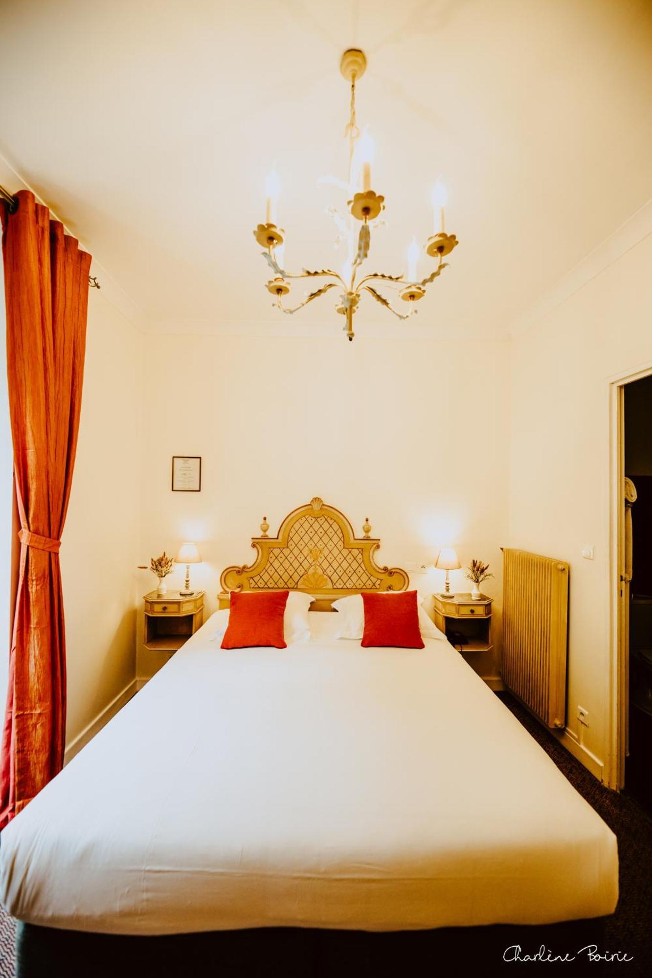 Grand Hotel Des Bains Vals-les-Bains Kültér fotó