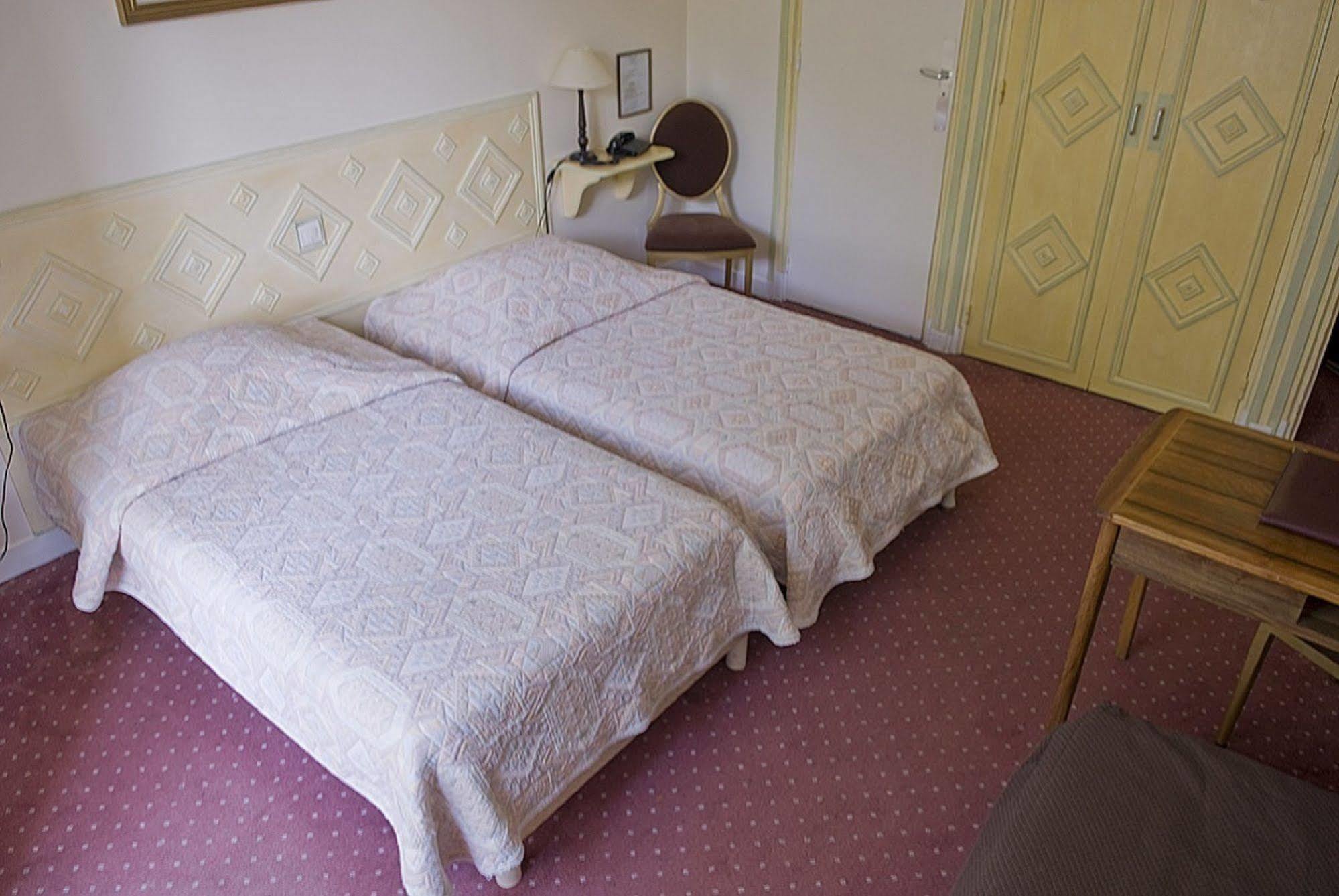 Grand Hotel Des Bains Vals-les-Bains Kültér fotó