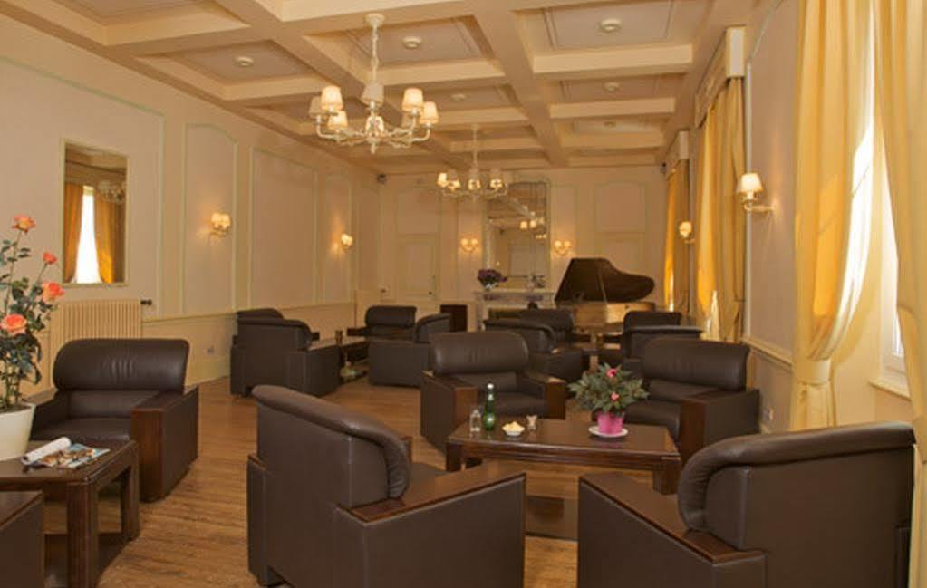 Grand Hotel Des Bains Vals-les-Bains Kültér fotó